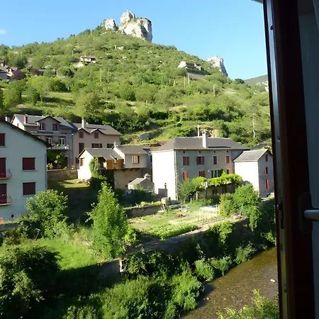 Au Bord De La Jonte L'aubriete 別荘