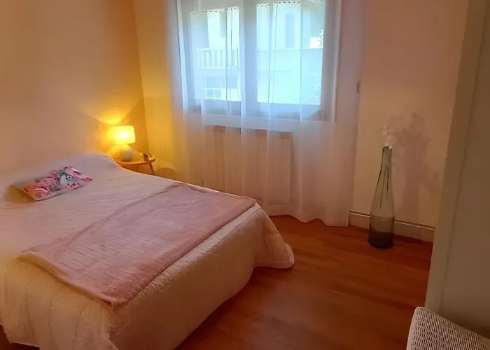 Au Bord De La Jonte L'aubriete Dom wakacyjny